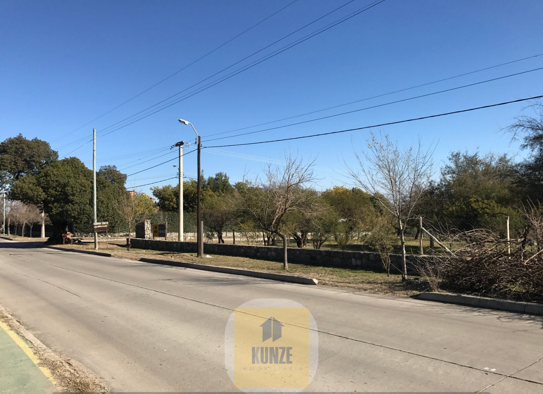 Lote de 1.608 m² en esquina, barrio Las Moreras – foto 2